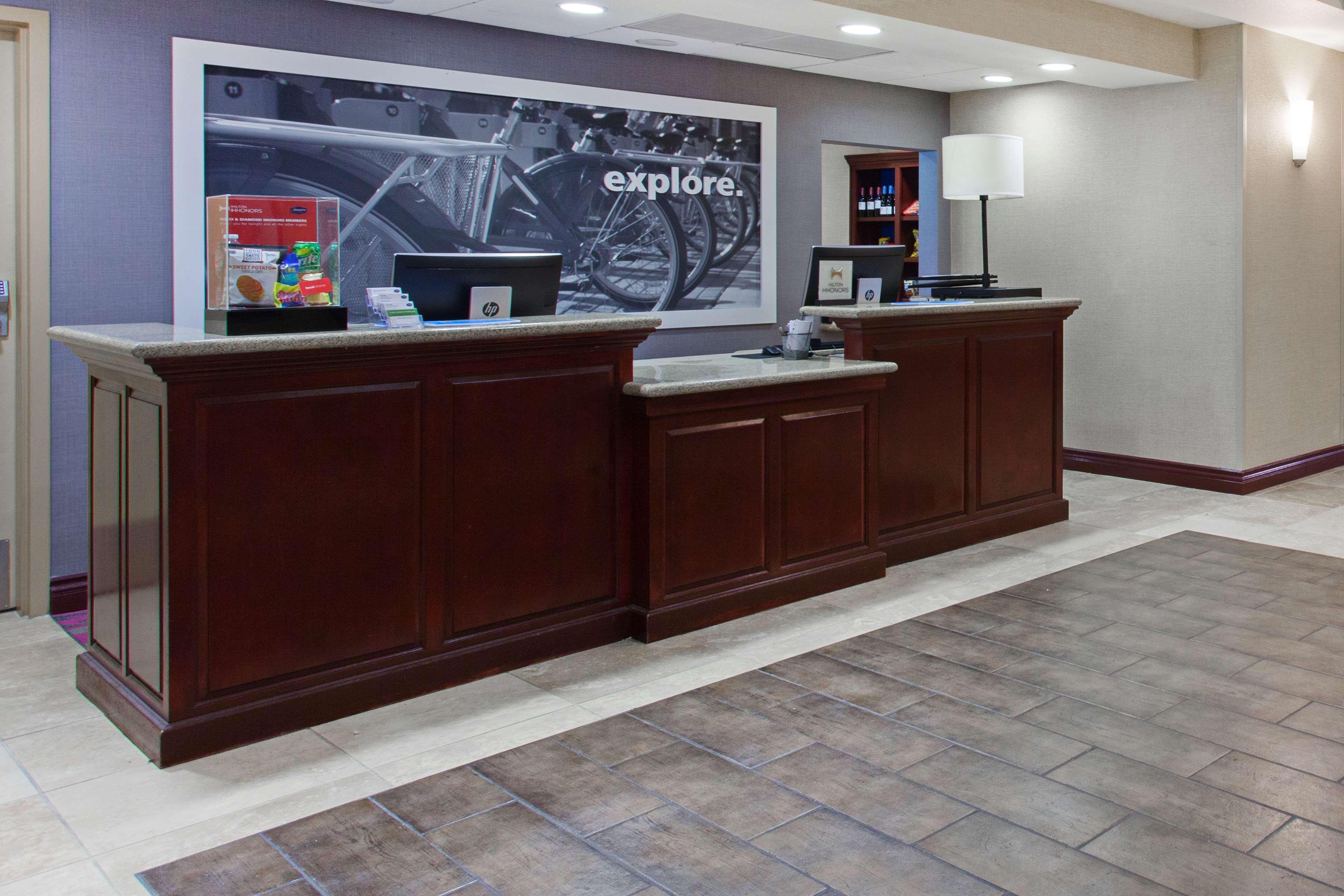 Hotel Hampton & Oakland Airport-alameda