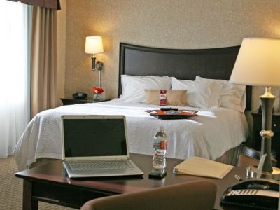 Hotel Hampton & Oakland Airport-alameda