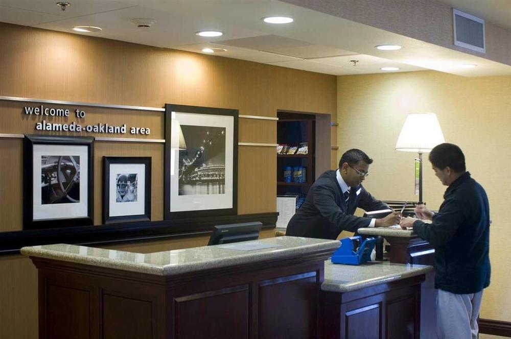 Hampton & Oakland Airport-alameda Hotel Alameda