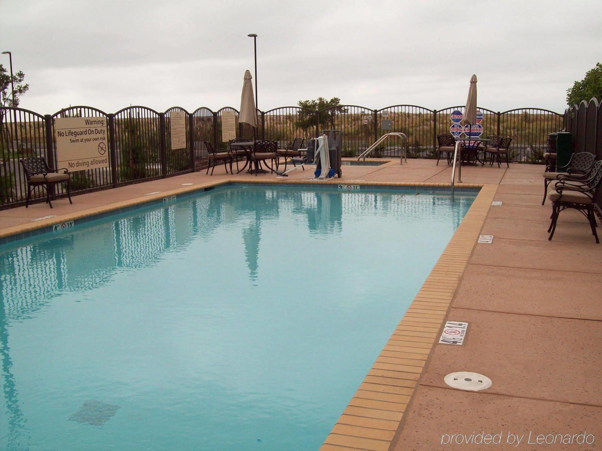 Hampton & Oakland Airport-alameda Hotel 3*